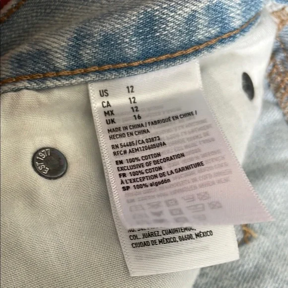 American eagle Light Blue Distressed Denim Shorts with lace - Picture 7 of 11